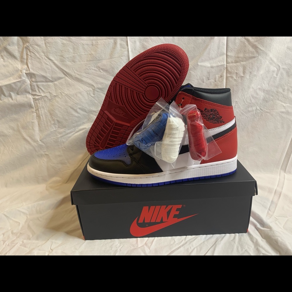 Nike Air Jordan 1 Retro High OG Top 3 Size 9 - Picture 2 of 5